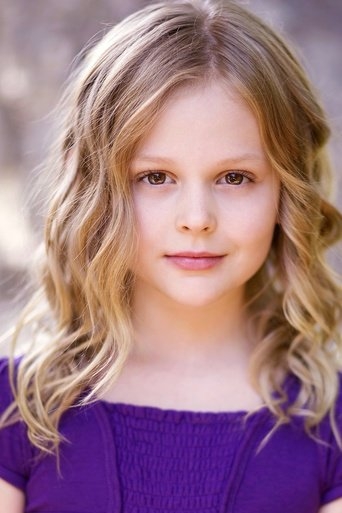 Image of Emily Alyn Lind