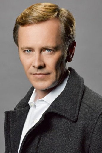 Image of Peter Outerbridge