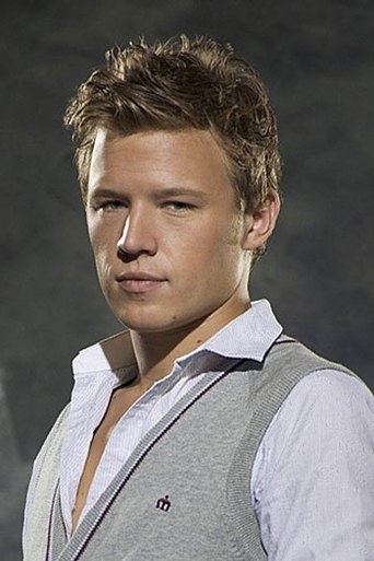 Image of Christopher Egan