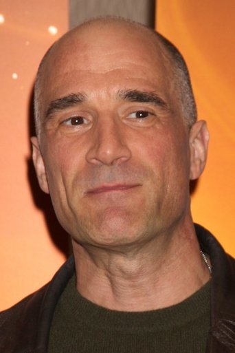 Image of Elias Koteas