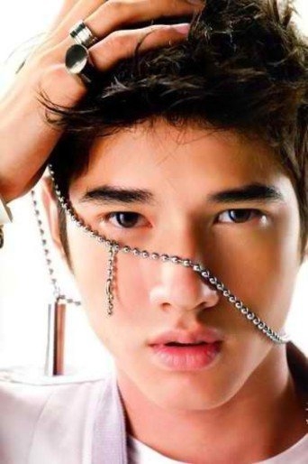 Image of Mario Maurer