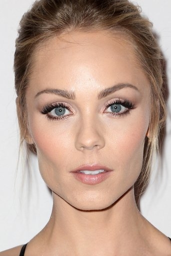 Image of Laura Vandervoort