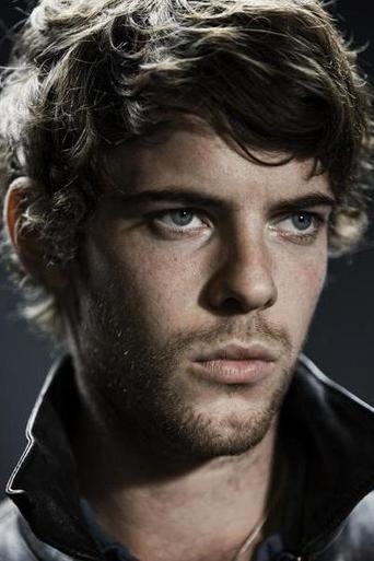 Image of Harry Treadaway