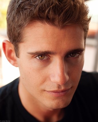 Image of Julian Morris