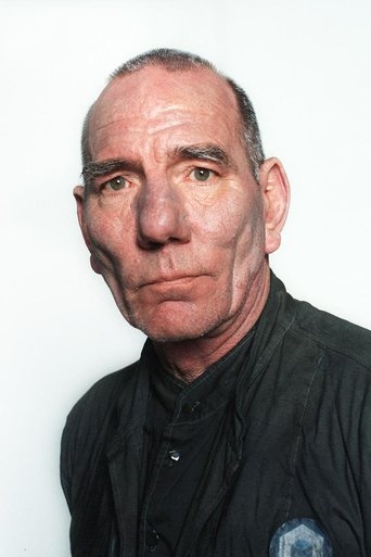 Image of Pete Postlethwaite