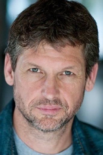 Image of Rus Blackwell