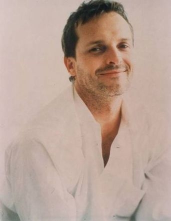 Image of Miguel Bosé