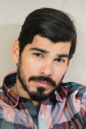 Image of Raúl Castillo