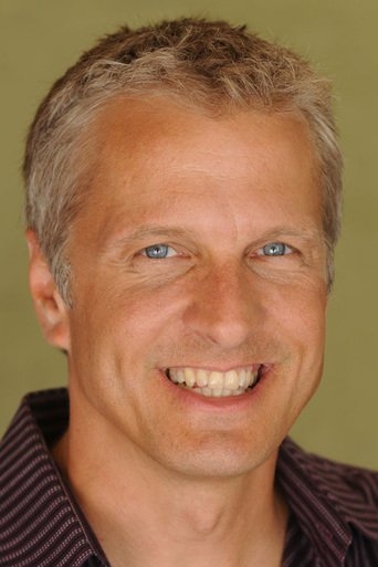 Image of Patrick Fabian