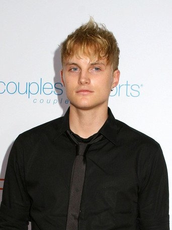 Image of Toby Hemingway