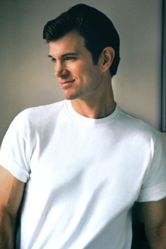 Image of Chris Isaak