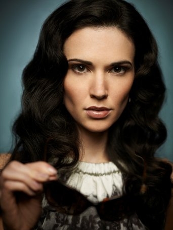 Image of Laura Mennell